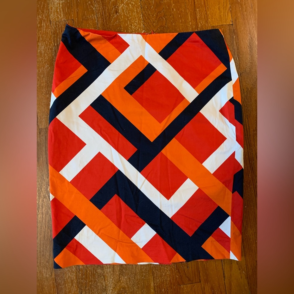 Ann Taylor orange/red/white/black pattern skirt